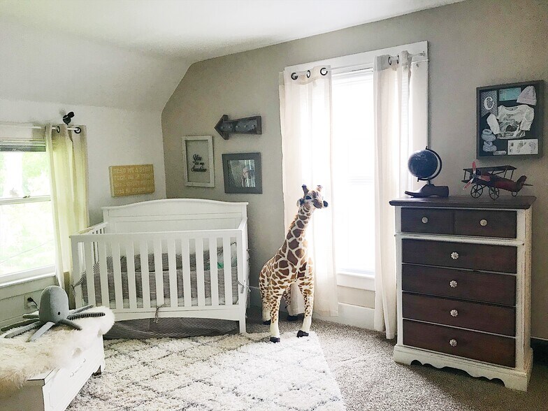 East Bedroom - 7570 Fase St SE