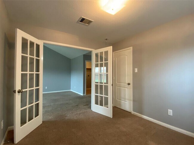 Building Photo - 20506 Humble Brook Dr