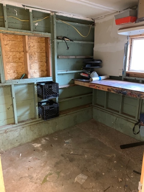 Building Photo - 419 S Garden St