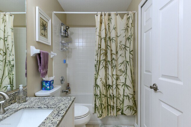 Building Photo - Turnkey Furnished Seasonal Rental – 2 Bedroom, 2 Bath in Burnt Store Marina