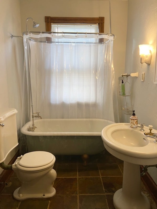 Building Photo - 3017 Knox Ave S