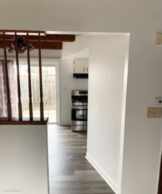 Building Photo - 4455 Folkstone Ct S