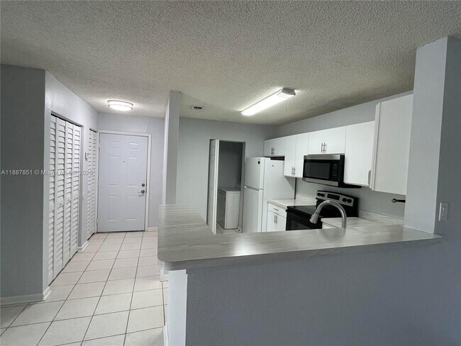 Building Photo - 11211 W Atlantic Blvd