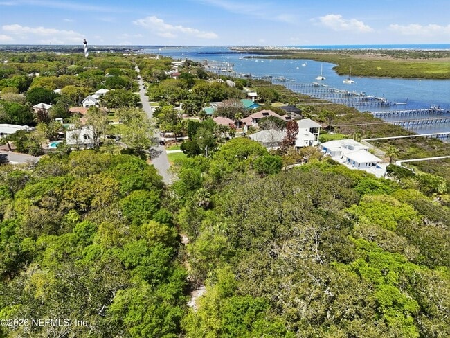 Building Photo - 205 Seaside Vis Ct