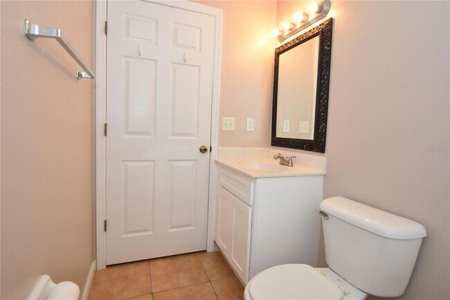 Building Photo - 7 Ryarbor Dr