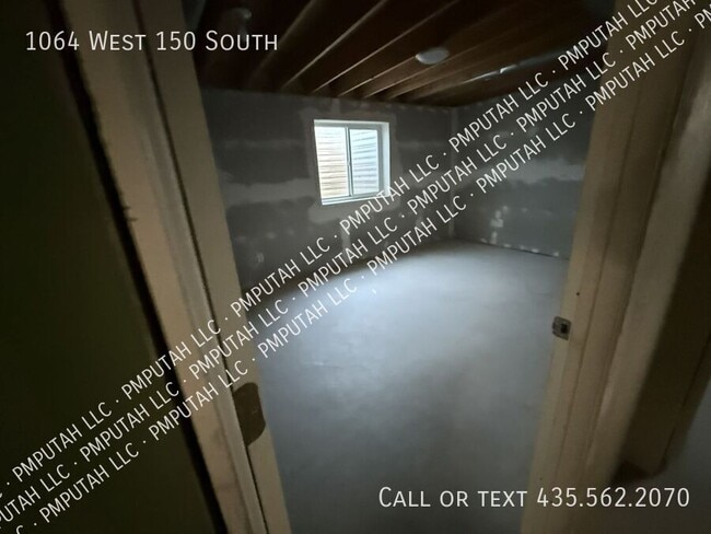 Building Photo - 1064 W 150 S