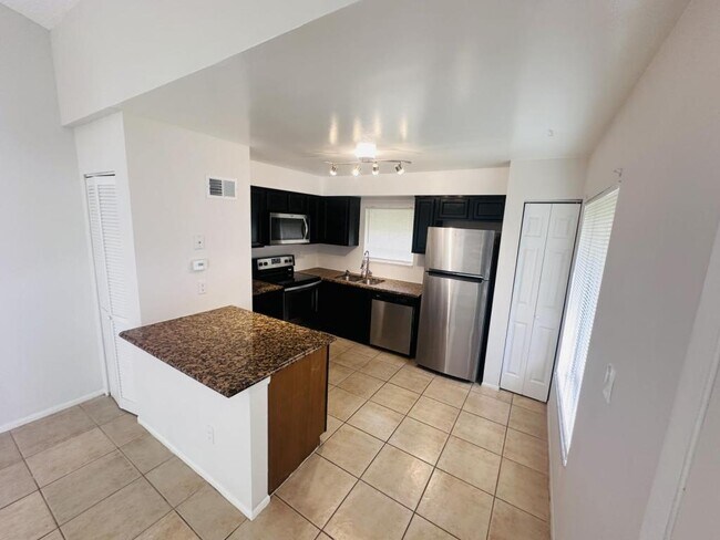 Building Photo - 4454 Pinebark Ave