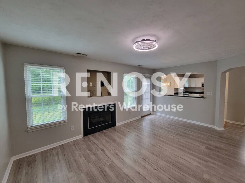 Building Photo - 45 Creekside Dr