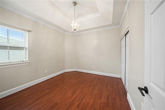 Building Photo - 2105 Linder St