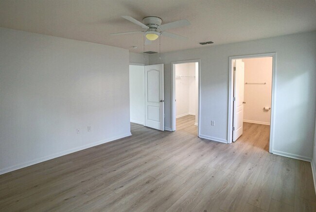 Building Photo - 56 Green Palm Ct