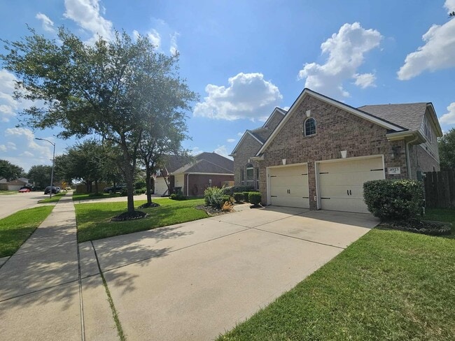 Building Photo - 4923 Windy Orchard Ln