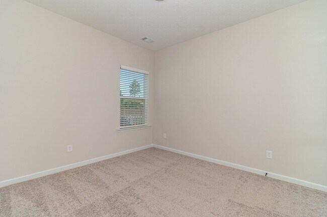 Building Photo - ? Welcome to Your Dream Home! ?