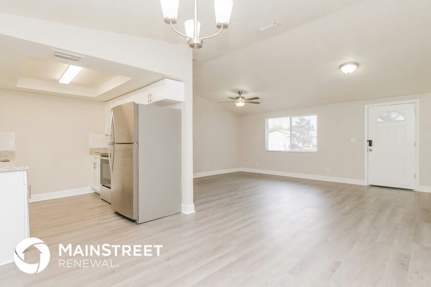 Building Photo - 21447 Northwood Dr