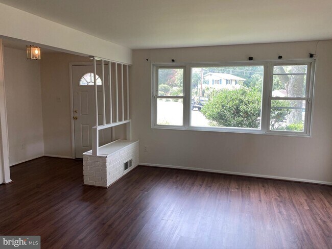 Building Photo - 4308 Ferrara Dr