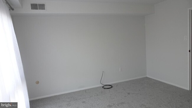 Building Photo - 7600 Roosevelt Blvd