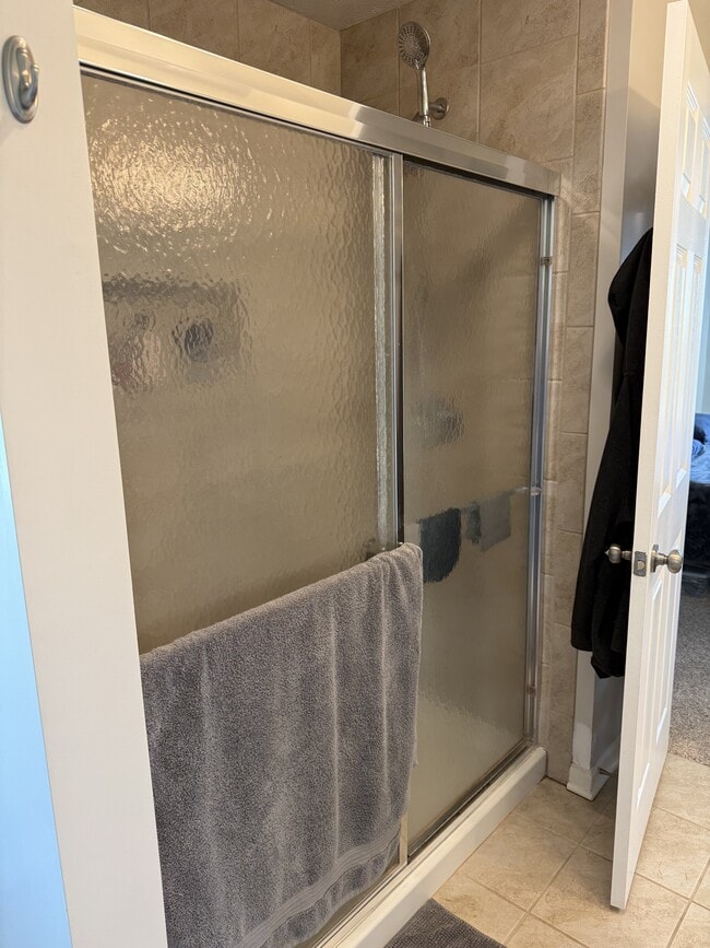 Building Photo - 166 Gwenedd Ln