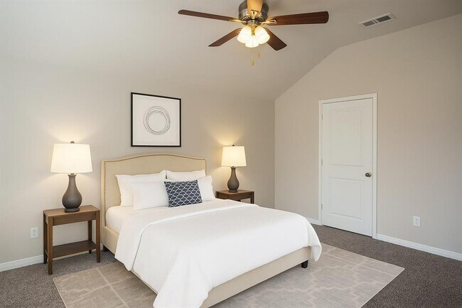 Building Photo - 299 Clear Springs Hollow