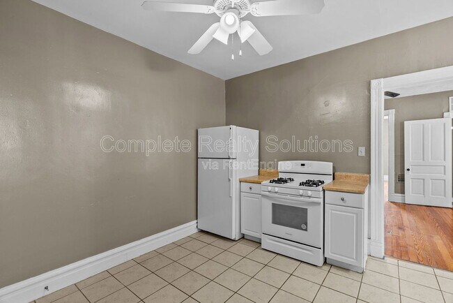 Building Photo - 4109 Hartford St