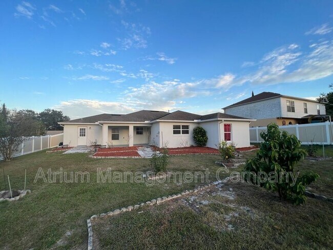 Building Photo - 3037 Bonkirk Dr