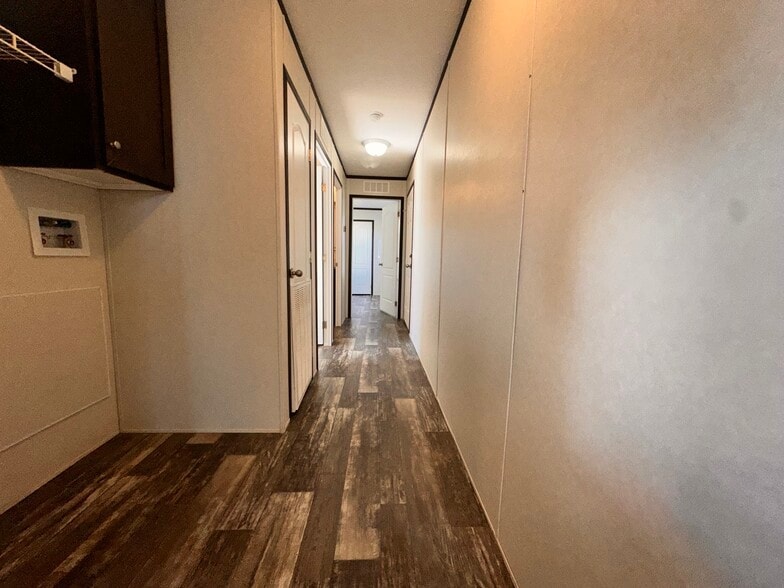 Building Photo - 24 Skeena St