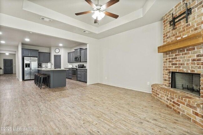 Building Photo - 5303 Lehigh St