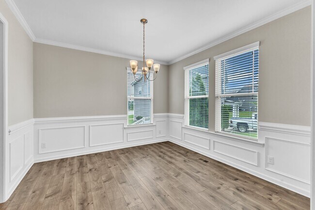 Building Photo - 4701 Kia Dr