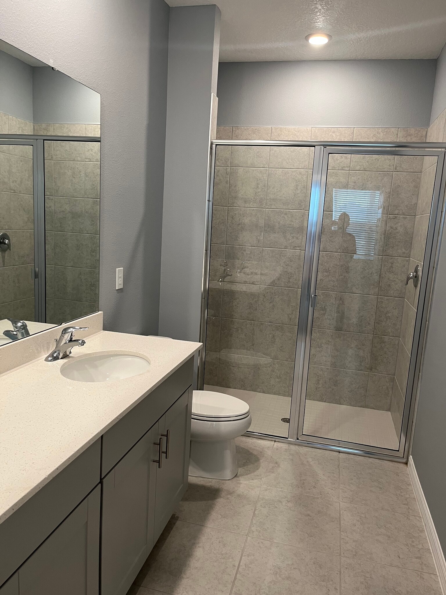 Building Photo - 801 Lemon Ave