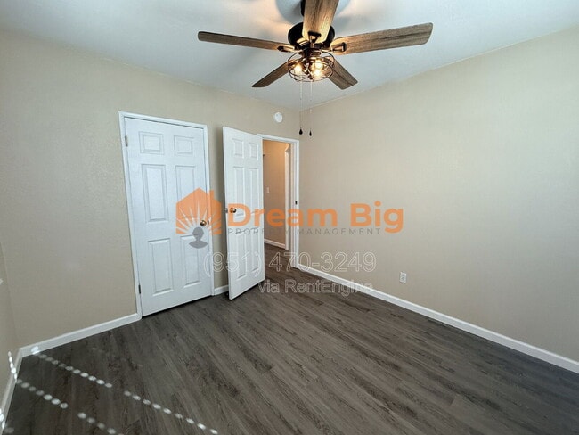 Building Photo - 1365 Stillman Ave