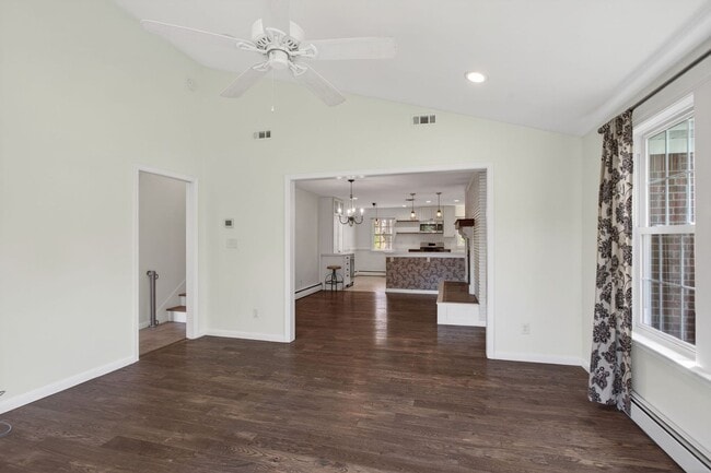 Building Photo - 513 Chesopeian Trail