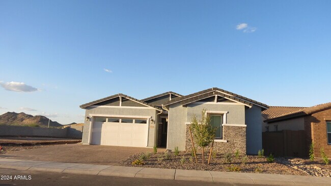 Building Photo - 7710 W Jackrabbit Ln