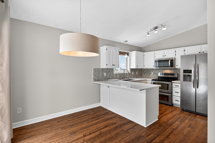 Dinning/Kitchen - 2680 Brittany Ln