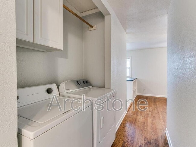 Building Photo - 630 Villa Dr
