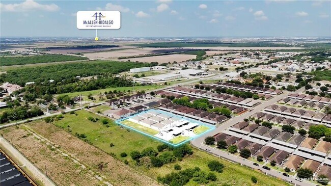 Building Photo - 18 W Hyatt Ave