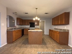 Building Photo - 1006 Avocet