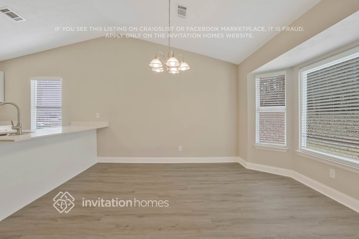 Building Photo - 5392 Medena Way