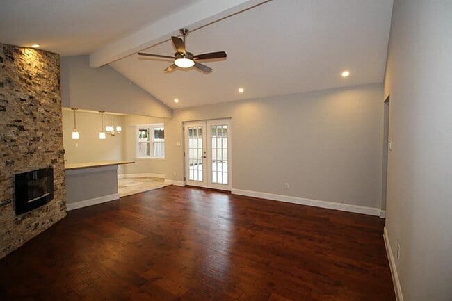 Building Photo - 77 N Deerfoot Cir