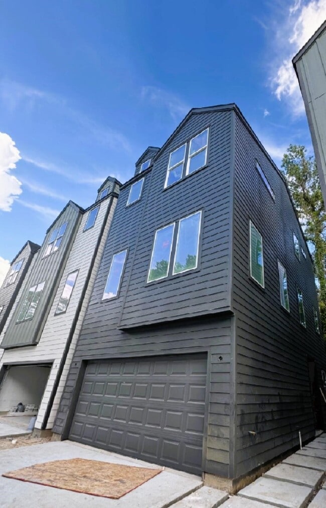 Building Photo - 5306 Kindred Garden Ln