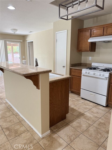 Building Photo - 11931 Cove Ct