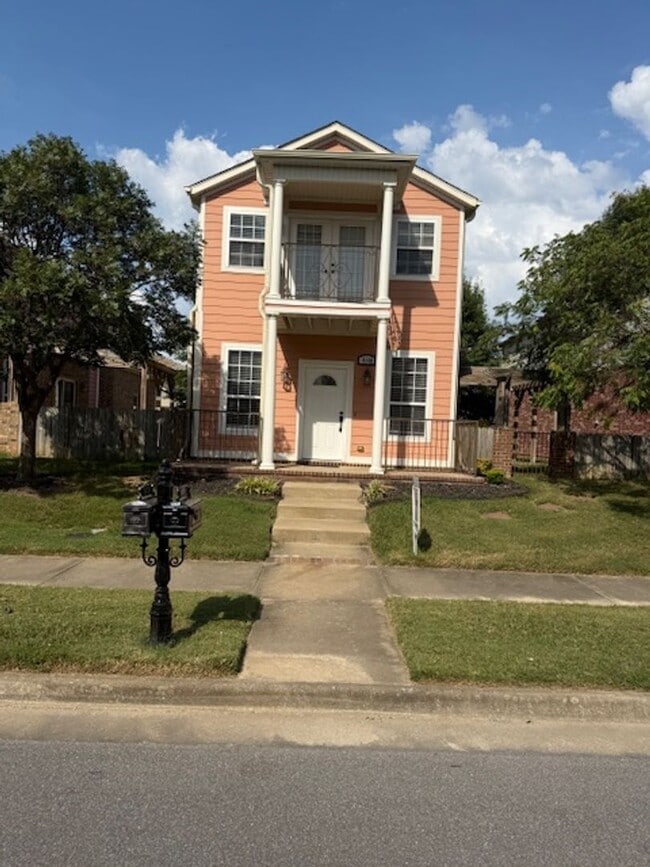 Primary Photo - Nice home in west Fayetteville
