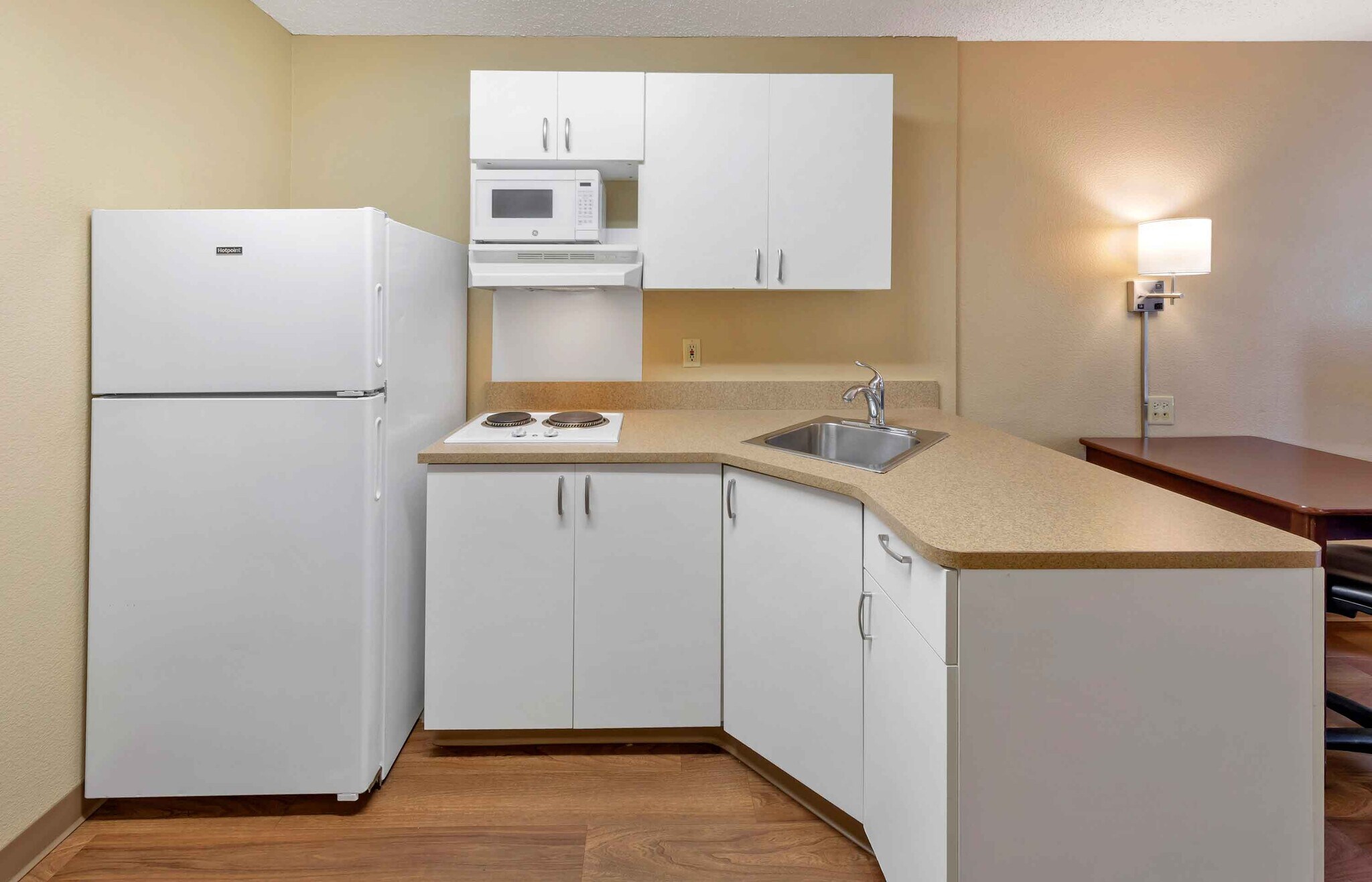 Building Photo - Furnished Studio-Chicago - Burr Ridge