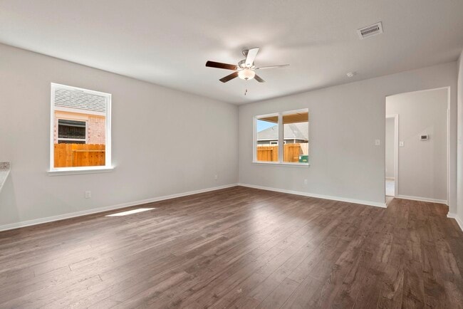 Building Photo - 1520 Jean Mdw Dr