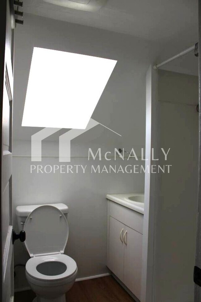 Building Photo - 505 N L St