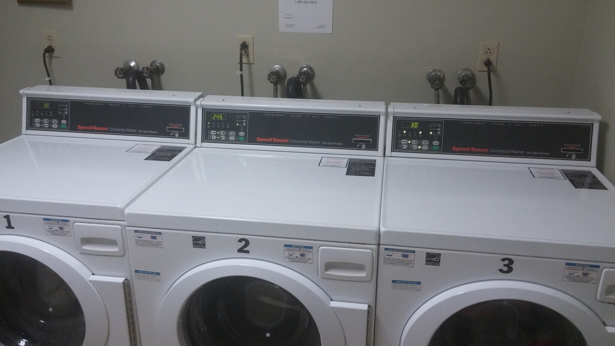 Building Photo - 1225 Bodwell Rd