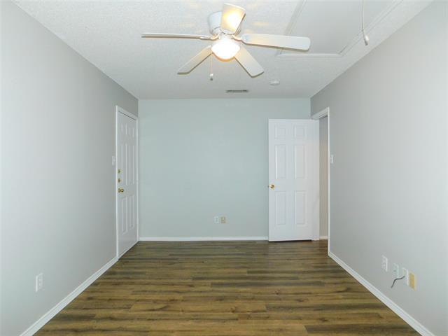 Building Photo - 1008 Bayfield Dr