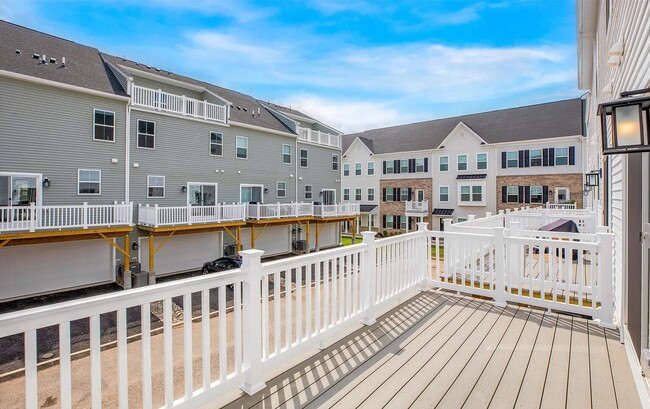 Building Photo - 7 Moran Pl