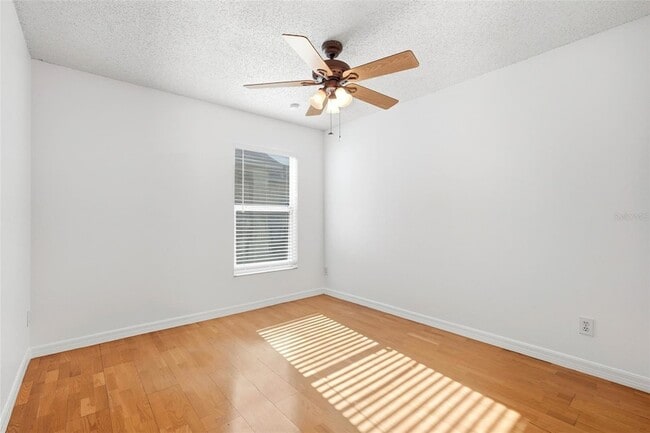 Building Photo - 13817 Valleybrooke Ln