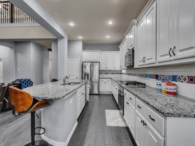 Building Photo - 27927 Coulter Dr