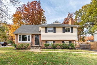 Building Photo - Charming 4-Bedroom Haven on North Parham R...