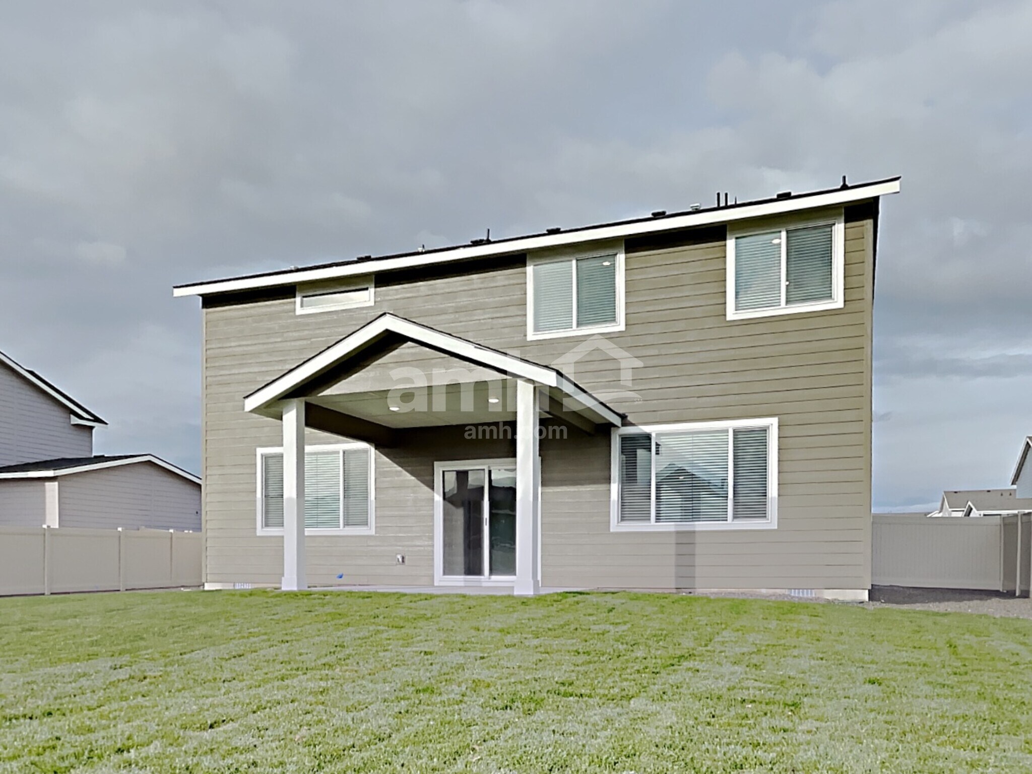 Building Photo - 9415 W Chino St