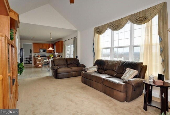 Building Photo - 304 Dunbar Dr